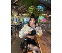 咲真ゆか、肌見せヘルシー＆セクシーな甘辛ミックスコーデにファン悶絶