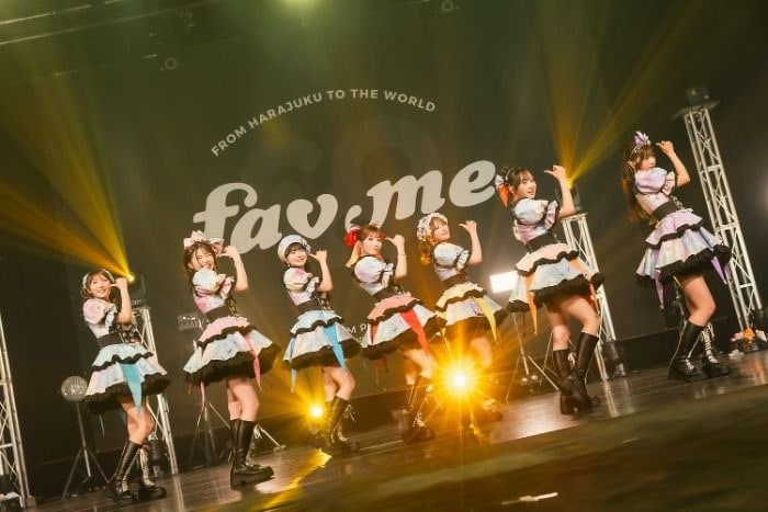 fav meが1周年ライブで堂々の14曲連続パフォーマンス！新たな未来を切り開く新曲「Trust me」配信リリース