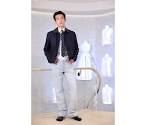 杉野遥亮、アイビーリーグ風ルックでディオール新旗艦店イベントに登場！大阪の温かさ語る