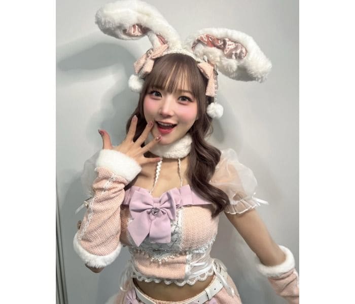 稲場愛香「うさぎになったよっ」キュートすぎる衣装姿にファン悶絶