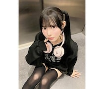 立花ことり、ニーハイで際立つキュートブラックコーデを公開