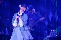 声優アーティスト前島亜美が、初の生バンドを迎えた2ndワンマンライブで全16曲を披露！