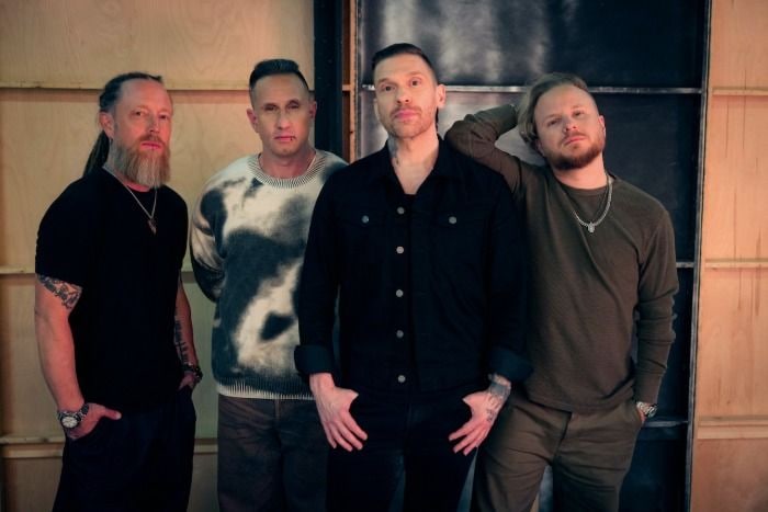 圧巻の存在感でシーンを牽引するモンスター・ロック・アクト、Shinedown(シャインダウン)、5/29(金)通算8作目となる待望のニュー・アルバム『EI8HT(エイト)』をリリース。最新シングル「Young Again(ヤングアゲイン)」のMVも公開!!
