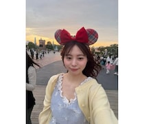 吉田伶香、爽やかなセットアップコーデでディズニー満喫！ファン「かわいすぎいつもありがと」「伶香ちゃんほんと可愛いいい」