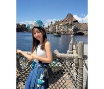 白戸ゆめの、ノースリ＆もぐもぐ姿がキュートなオフショットを投稿