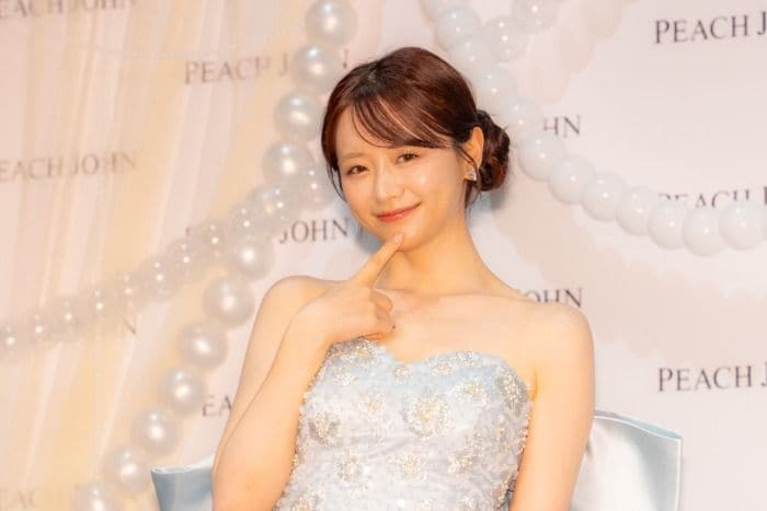 森香澄、人魚のようなマーメイドドレス姿で登場！31歳の抱負は「新しい挑戦ができる」