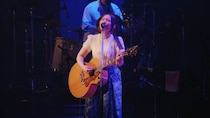 阿部真央、「じゃあ、何故」のバンド編成ライブ映像を公開！6月開幕のライブハウスツアー『年女興行』へ向けて、熱狂のステージを一足先に体感！