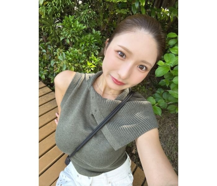 「こ、こ、これは反則」三田悠貴、キュートすぎる自撮りショット！