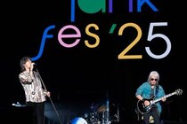 B'zが『Calling』含む人気曲3曲熱唱！＜ap bank fes '25 at TOKYO DOME ～社会と暮らしと音楽と～＞