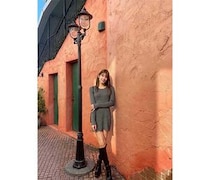 八反美咲、美スタイルきわだつクールファッションで魅了！