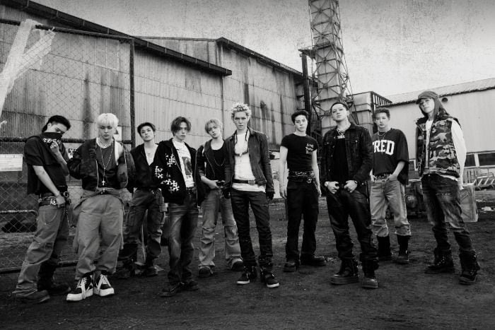TREASURE 4th MINI ALBUM『NEW WAV』オリコン・Billboard JAPANのW一位を獲得!TikTok注目チャートイン&自身最速のMV5,000万再生突破で驚異のバイラル中!