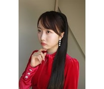 「もうしっかり大人レディ」本田望結、華やか真っ赤なドレスで大人の一面！