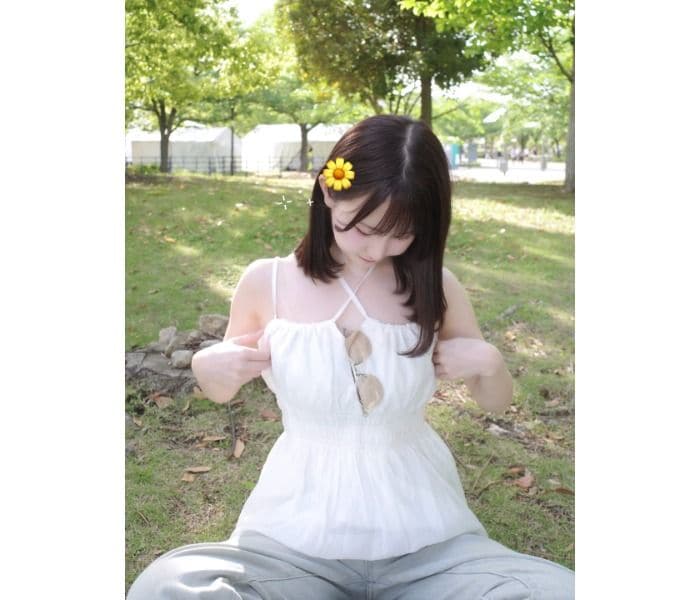 深江有恵、きらきら美肌の透明感あふれる清楚ホワイトワンピで魅了!