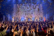 PEACE STOCK 80’が大盛況でフィナーレ迎える。 最終日、Kep1erが大トリを務め、島谷ひとみ、土屋アンナ、中山優馬ら豪華アーティストがステージに登場。