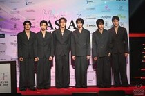 82MAJOR、アジア・ライジンググループ賞(男性部門)受賞！黒スーツでクールに登場〈ASIA CULTURE FESTIVAL 2026〉