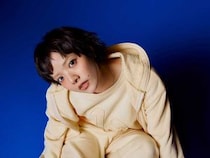 あいみょん　デビュー10周年を記念し『AIMYON 10th anniversary LIVE 2026 「、、、」 IN 阪神甲子園球場』の開催が決定！ 4年ぶりに地元・甲子園へ！