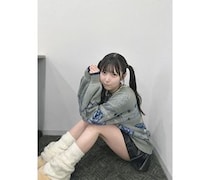 藤宮もな、キュートカジュアルコーデから生脚チラ見せ！ファン悩殺