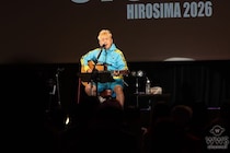 【動画】けんじ(19ジューク、3B LAB.☆S)「あの紙ヒコーキ　くもり空わって」熱唱＜PEACE STOCK 80ʼ＞