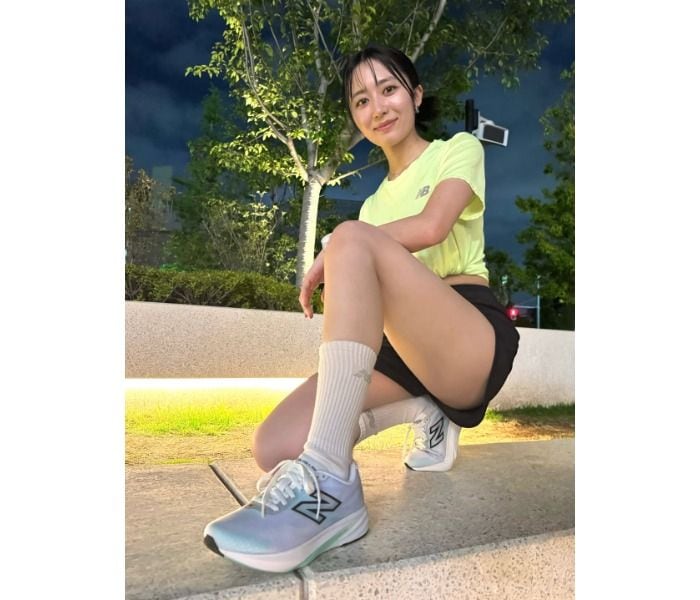 「いいハムストリングだね」「きれいな脚」島袋明希子、ファン絶賛のスポーティコーデ