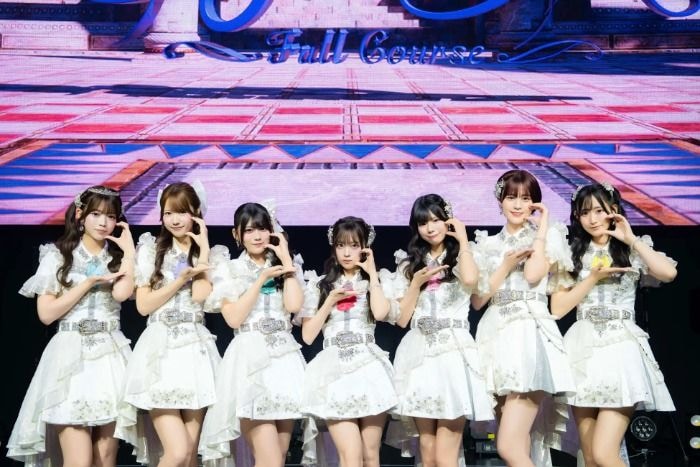 フルコース、デビュー4か月でZepp Shinjuku初ワンマン開催!新曲「White ROSE」初披露&5都市ツアー決定