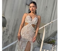 ミス・ユニバース・ジャパン2025 Top5・高山智恵美さん、 白のゴージャスなドレス衣装から美脚披露！ 「やらない後悔より、やった後悔の方が絶対にいい」