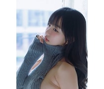 ピョ・ウンジ、ニットで美肌みせ！アンニュイな表情で魅了！！