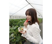篠崎愛、可愛すぎる近影にファン「可愛すぎるんですけど」