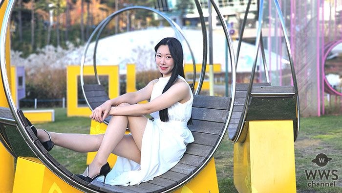 【写真特集】Asia Model Festival出演モデル・木村真奈美、 白のスリットドレスから美脚を披露！