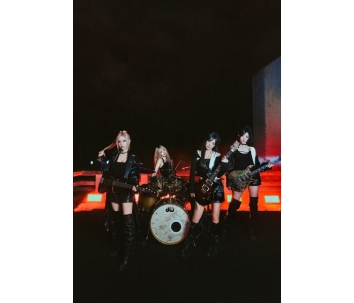 韓国発4人組ガールズバンドQWER、フジテレビアニメ「盗掘王」オープニングテーマ「SHOW DOWN」でワーナーミュージック・ジャパンより日本デビュー！7月8日（水）配信リリース決定！
