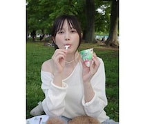 本田翼、ワンショルダーで美肌あらわなピクニック姿を公開