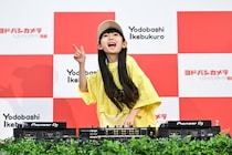 池袋駅東口に新複合商業施設「Yodobashi-Ikebukuro」がオープン！DJ RINOKAら迎え開業記念セレモニー開催