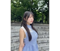 工藤理子、ギンガムチェックの青ワンピで夏少女！ファン絶賛「ビジュいい」