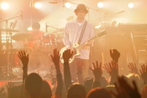 奥田民生、全国ツアー東京公演を収録したライブBlu-rayを9月16日発売！記念トークイベントも決定
