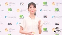 【動画】浜辺美波、日本ジュエリーベストドレッサー賞20代部門受賞で思いを語る「6〜7年ぶりにまた素晴らしい賞をいただけて本当に嬉しいです！」