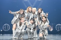 Girls²、デビュー7周年記念日に初の日本武道館公演！Gorie、EXILE MAKIDAI、中務裕太がサプライズ登場