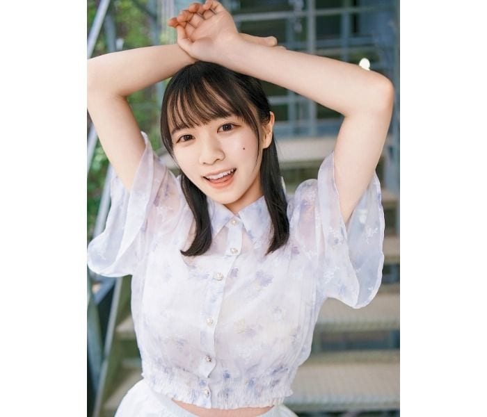 「天使的たぬき顔」椿野ゆうこ、シアートップスで透明感抜群のスタイル見せつけ