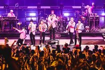 スカパラ、史上初の47都道府県ホールツアー完走！3/18発売『［SKA］SHOWDOWN』収録LIVE映像の内容解禁＆ライブダイジェスト公開！
