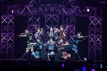 ＝LOVE、Kアリーナ横浜でBEAT AXのトリ飾る！「とくべチュ、して」で熱狂のステージ締めくくる