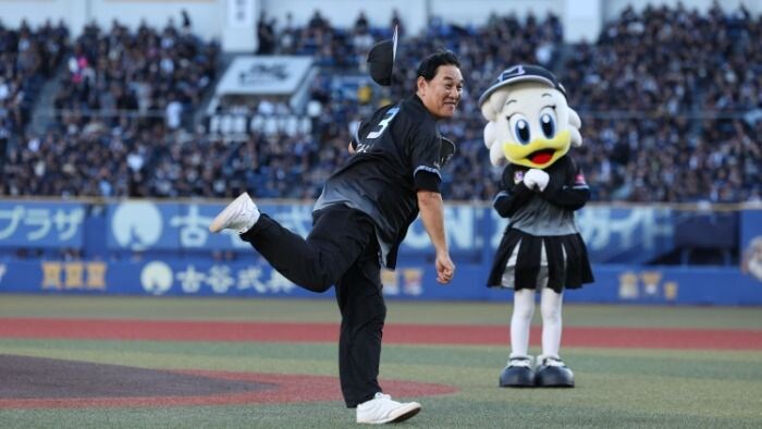 ピエール瀧、ZOZOマリンスタジアムでファーストピッチに登場！「本当に嬉しい限りでした」