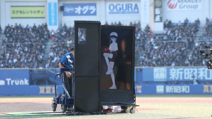 星街すいせい&初音ミク、ZOZOマリンスタジアムで特別なファーストピッチ!