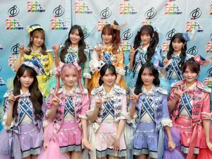 =LOVE、「音楽の日2026」で話題曲を生歌唱!「とくべチュ、して」「超特急逃走中」をスペシャルメドレーで披露