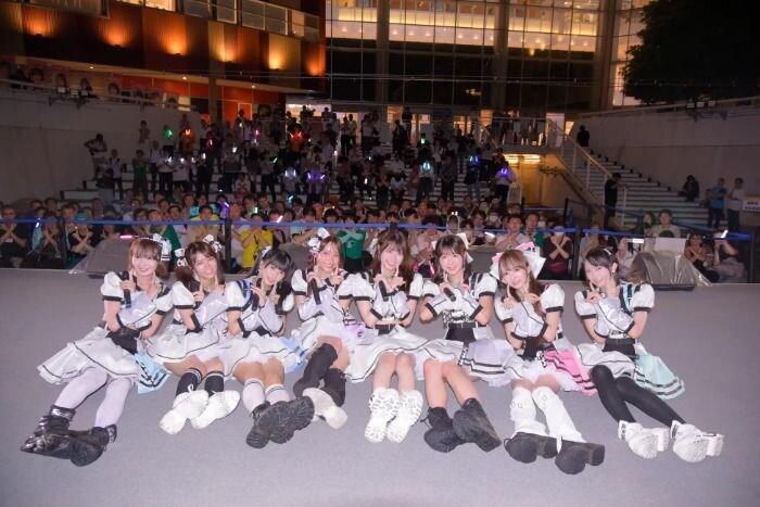 ラフ×ラフ、新曲リリースイベントで47都道府県巡業を発表！11月に沖縄からスタート