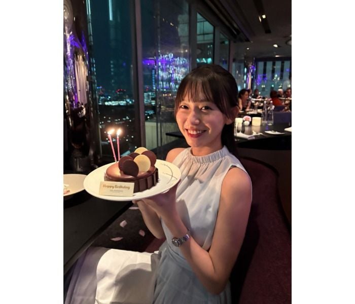 志田音々、妹・こはくや家族に囲まれ28歳の誕生日を報告！温かな祝福に「早速ニヤニヤまるです」