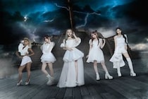 LOVEBITES、最新アルバム「アウトスタンディング・パワー」レコード盤を8月12日発売へ