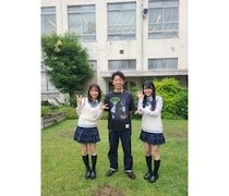 HKT48秋吉優花、後藤輝基と再会を報告！今村麻莉愛との制服3ショットを公開