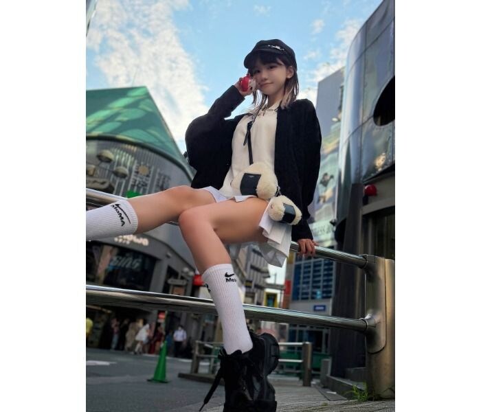 みもれもん、ストリート感を効かせたコーデで美スタイルあらわに！