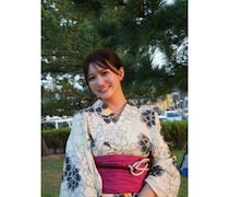 星玲奈、浴衣姿で夏祭りグルメを堪能！祖母の地元で花火大会を満喫