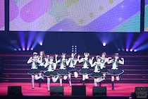高嶺のなでしこ、「可愛くてごめん」「ファンサ」全4曲をパフォーマンス〈ASIA CULTURE FESTIVAL 2026〉