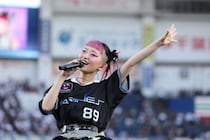 水曜日のカンパネラがZOZOマリンで「エジソン」「シャルロッテ」を披露！