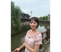 今井春花、やわらかカラーの大人フェミニンコーデ！